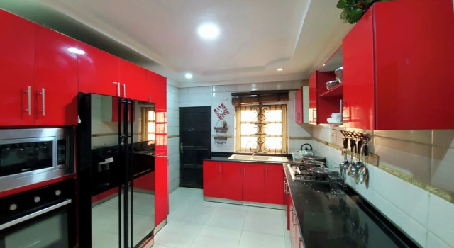 Апартаменты Flat - Sleeps 6 With Parking