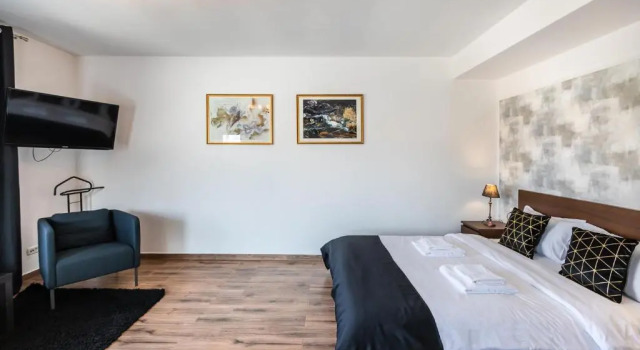 Номер Deluxe Emerald Residence