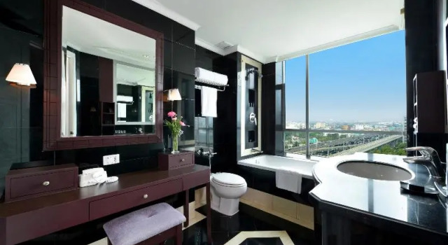 Двухместный номер Standard Miracle Grand Convention Hotel