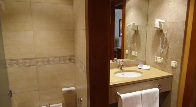 Трёхместный номер Standard Apartamentos Villava Pamplona