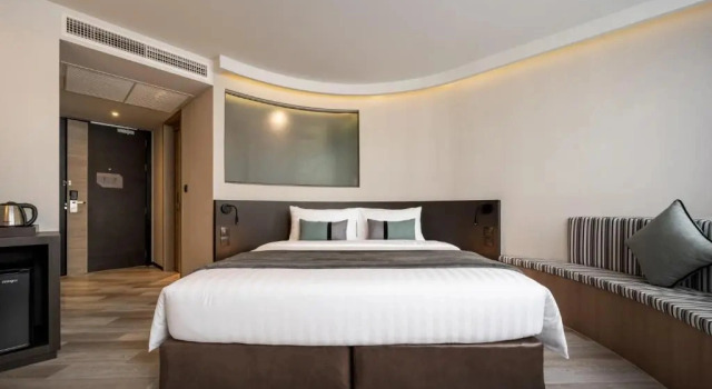 Одноместный номер Premier с видом на город Seekers Finders Rama IV Hotel SureStay Collection by BW