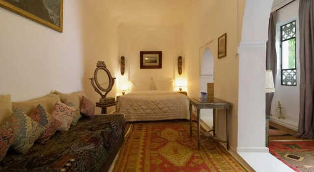 Camera Superior Riad Lyla