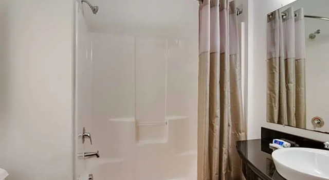 Четырёхместный люкс Motel 6-Cedar Park, TX