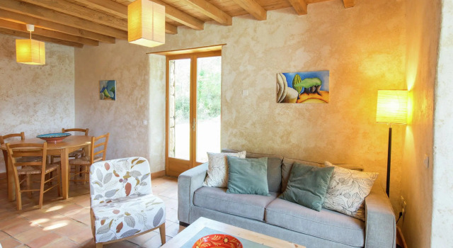 Lovely house in Ardeche, of ecological materials, with private swimming pool