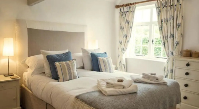 Elliotts Barns, Boek Hotel Hotels in Merseyside met zwembad, Zwembad
