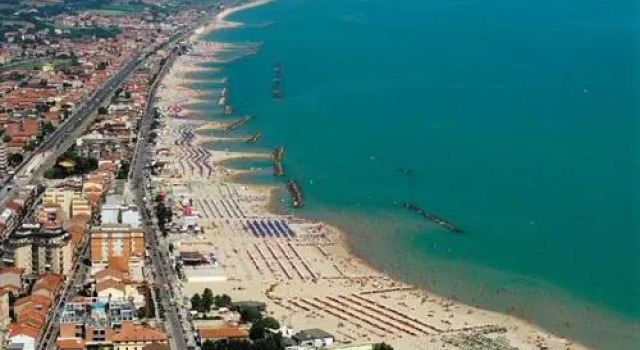 A Due Passi dal Mare, Rezervovat Hotel Civitanova Marche 