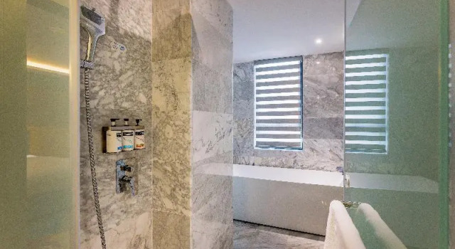 Двухместный номер Standard с видом на горы Holiday Inn Express Zhuhai Guishan Island by IHG