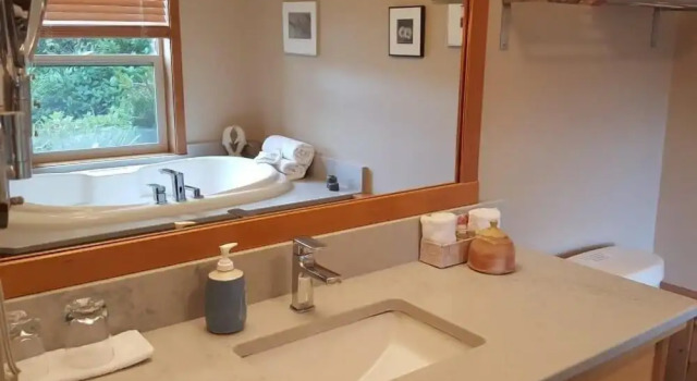 Номер Luxury с красивым видом из окна Reef Point Oceanfront Bed and Breakfast