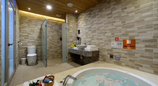 Номер Premium Chen He Motel