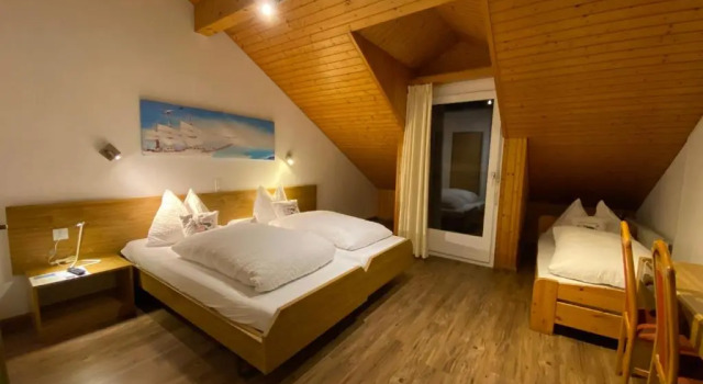 Трёхместный номер Standard Мансарда Hotel Toscana