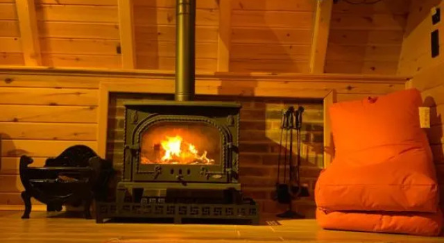 NOMsky suit bungalov
