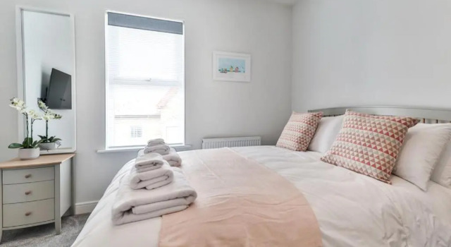 Belle House, Apt 5