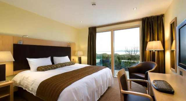 Номер Deluxe The Bay Hotel