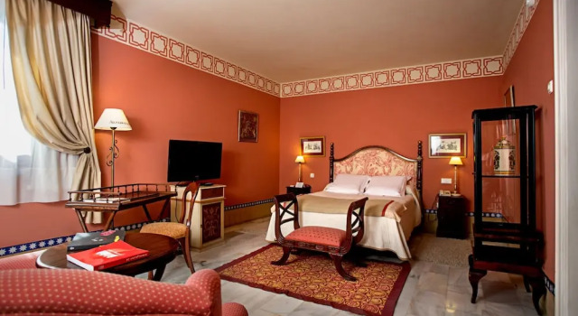 Номер Deluxe с балконом Hotel Alcázar de la Reina