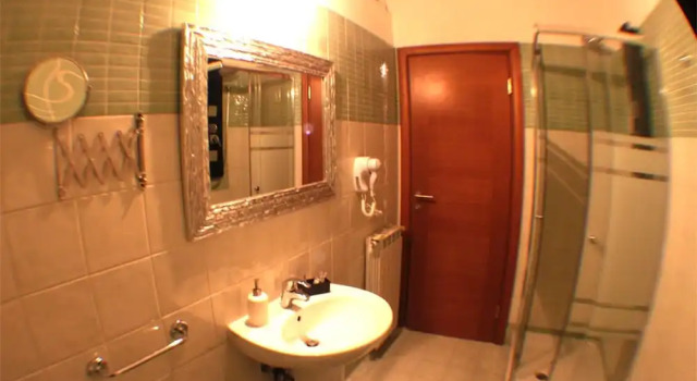 Superior- dobbelt værelse med altan med udsigt over gårdspladsen Rome Holidays Resort
