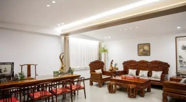 Люкс Business Shanhaiguan Yuwuju Smart Hotel (The First Pass Under Heaven Scenic Area)