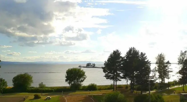 Guest House Rättvik, Rezerwuj Pensjonat Hotele w Svealand z parkingiem, Parking