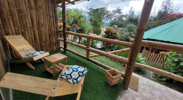 Двухместный люкс Mindo GlamBird Glamping & Lodge