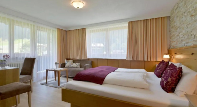 Номер Superior Hotel Maximilian
