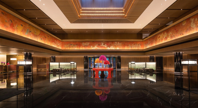 HUALUXE Hotels and Resorts Xi'an Tanghua, an IHG hotel, Rezerwuj Hotel Hotele w Yanta z basenem, Basen