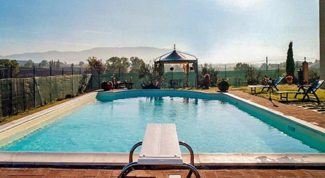 The Ivy Apartment in a Farmhouse, Book Lejlighed Hoteller i centrum af Montefalco, hoteller i centrum af Montefalco