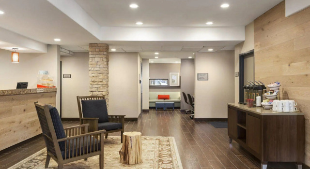 Country Inn & Suites by Radisson, Flagstaff, AZ
