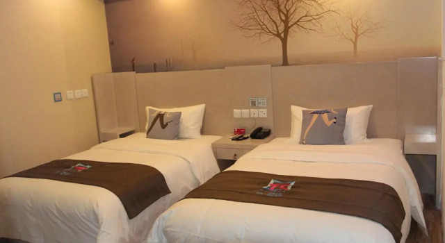Pai Hotel Beijing Wanshou Road Subway Station