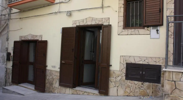 Iaia Apartment, Book Apartment Hotels in Sicily with Parking, Parking