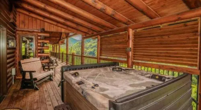 Roaring Fork Lodge