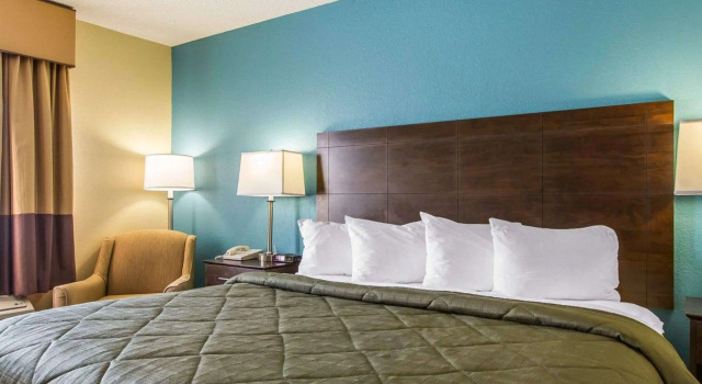 Standard Doppel Zimmer Quality Inn Murray University Area