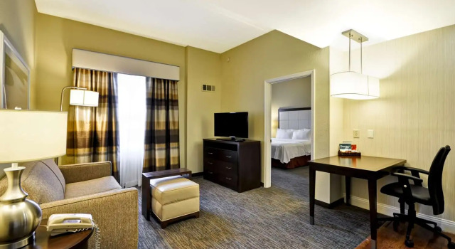 Четырёхместный люкс c 1 комнатой Homewood Suites by Hilton Augusta