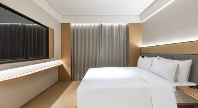 Люкс Business JI Hotel (Wuhan Jianshe Avenue Jiangda Road)