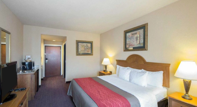 Номер Standard Comfort Inn & Suites Fredericksburg