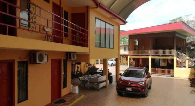 Hotel Marakabu, Varaa Hotelli Hotellit Alajuela pysäköinnillä, Pysäköinti