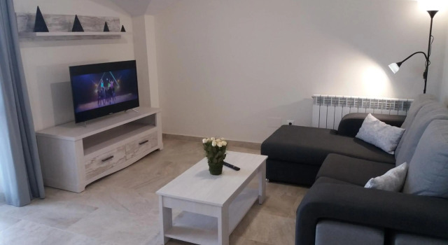 Apartamentos La Pradera de Isla, Rezerwuj Apartament Hotele w Kantabria z parkingiem, Parking