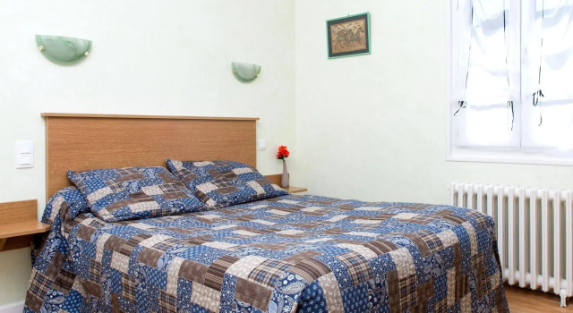 Logis Hotel De Paris, Boek Hotel Hotels in Franche-Comte met ontbijt, Ontbijt