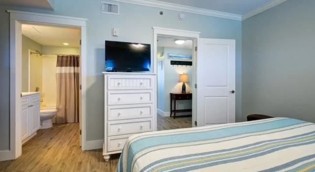 Waterscape B422 1 Bedroom Condo, Varaa Huoneisto Hotellit Emerald Coast uima-altaalla, Uima-allas