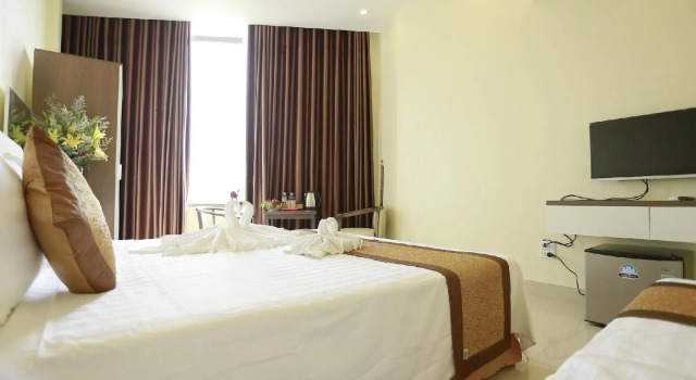 Anova 2 Hotel