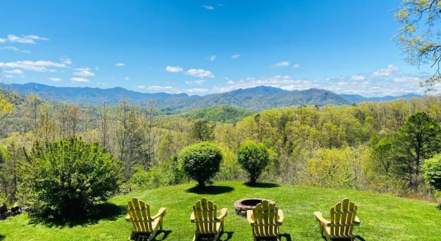 Коттедж Mountain View Retreat