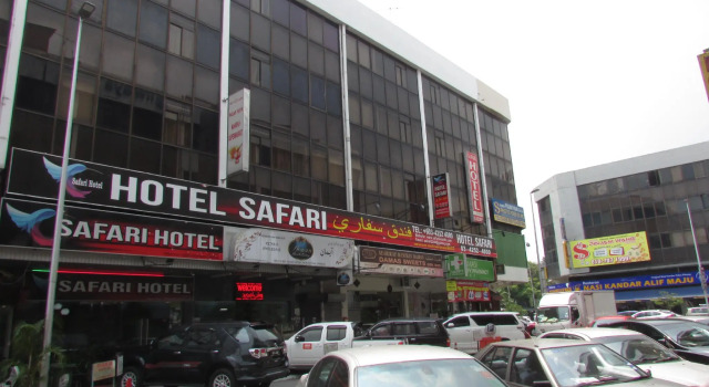 Safari Hotel, Забронировать Отель Отели и гостиницы Batu Empat, Отель