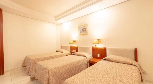 Трёхместный номер Standard Real Castilha Hotel