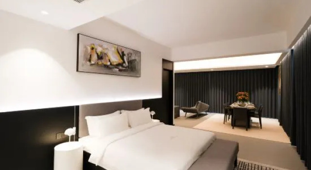 Двухместный люкс Executive с видом на реку One Riviera Hotel and Residences