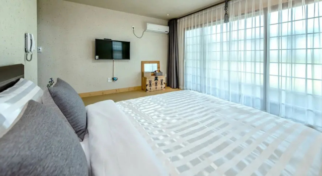 Номер Standard Bada Maru Pension