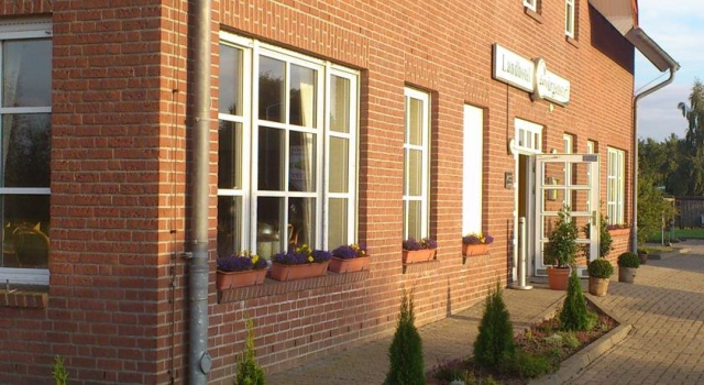 Landhotel Jürgenstorf, Забронировать Отель Юргенсторф земля Мекленбург-Передняя Померания