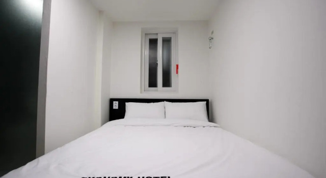 Двухместный номер Standard Ekonomy Hotel Myeongdong Premier