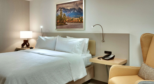 Hilton Garden Inn Boise Downtown, Забронировать Отель Downtown Boise Бойсе, рядом с Музей спорта и зал славы Sports Humanitarian