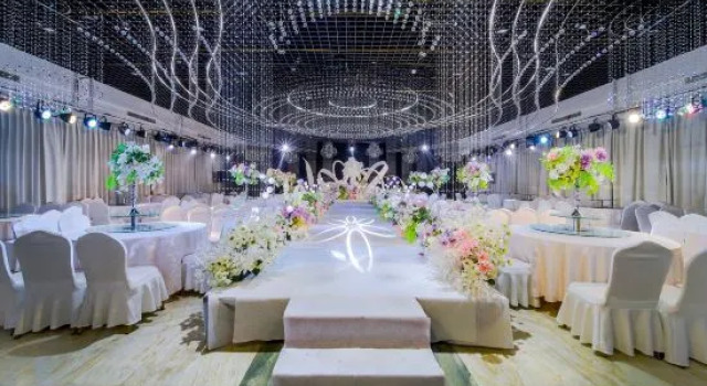 Pingyu Hotel, Rezervovat Hotel Zhumadian Henan