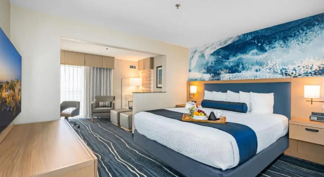 Люкс Best Western Plus Marina Gateway Hotel