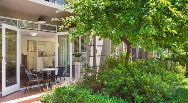 Апартаменты Melbourne Luxury Paradise