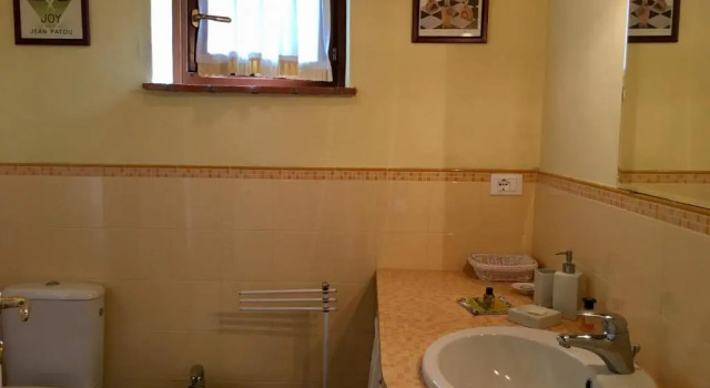 TOSCANA TOUR - Farmhouse Bibbona, Забронировать Отель Отели в центре Биббона, в центре